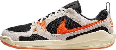Produktbild von Nike Sneakers HJ6777-018 in Black color size 42.5