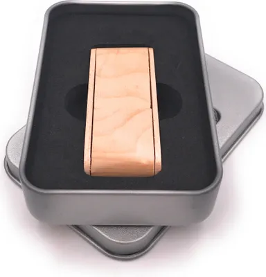 Produktbild von Onwomania Holzbox Klappbar aus echtem Holz Geschenk USB Stick in Alu Geschenkbox 8 GB USB 2.0