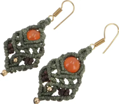 Produktbild von Zierliche Makramee Ohrringe, Festival Schmuck - Modell 6, Grün, Messing,Nylon, 5*2 cm, Ohrringe + Ohrstecker Modeschmuck