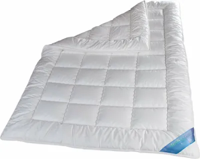 Produktbild von Schlafmond Medicus Clean Allergiker Bettenset Winterdecke 135x200 + 80x80 cm