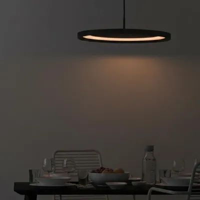 Productafbeelding van Strakke hanglamp Andria zwart Ø 40cm