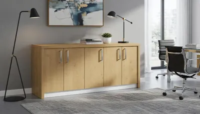 Image de Meuble de rangement fonctionnel avec portes, pour un intérieur moderne