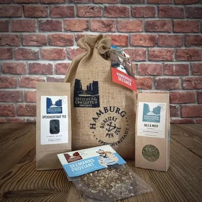 Produktbild von Hamburger Seesack Geschenkset mit Tee Gewürzsalz und Schokolade