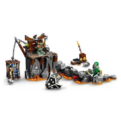 Produktbild von LEGO 71717 NINJAGO Reise zu den Totenkopfverliesen, 2-in-1 Bauset und Brettspiel