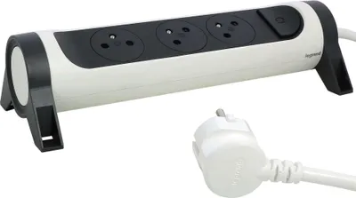 Legrand prodlužovací kabel 1,5 m / 3 zásuvky / s vypínačem / bílá-černá / PVC / 1 mm2