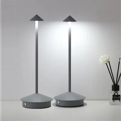 Produktbild von Sada 2 bezdrátových stmívatelných LED stolních lamp, dobíjecí 2000 mAh stolní lampa pro restaurace, bary, ložnice, šedá