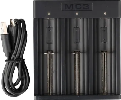 Zdjęcie produktu dla XTAR MC3 – kompaktowa ładowarka z 3 gniazdami do akumulatorów litowo-jonowych