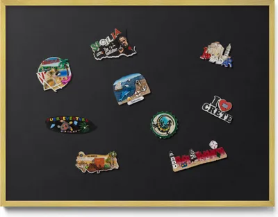 Produktbild von Magnettafel 80x60 cm – Goldener Rahmen – Farbe Schwarz – Magnetwand, Magnetboard, Memoboard, Büro & Schule