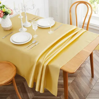 Productafbeelding van Tafellaken van Satijn - Goudkleurig Rectangular 137x250 cm