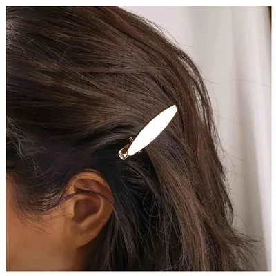 Productafbeelding van Minimalistische Ovalen Haarspeld in Goudkleur