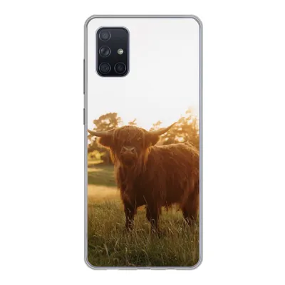 Produktbild von MuchoWow® Handyhülle Schutzhülle Hülle für Samsung Galaxy A71 Schottischer Hochländer - Gras - Sonne Silikon Softcase Handy Hülle - Kartenbesitzer