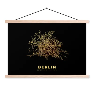 Produktbild von MuchoWow® Textilposter Berlin - Gold - Karte - Stadtplan - Karte 120x80 cm mit holzfarbenen Rahmen - Aufhängeset
