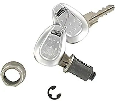 Image de Serrure GiVi pièce de rechange pour TRK33 / TRK46 / B37NT / B47NT / E55NT / B360NT