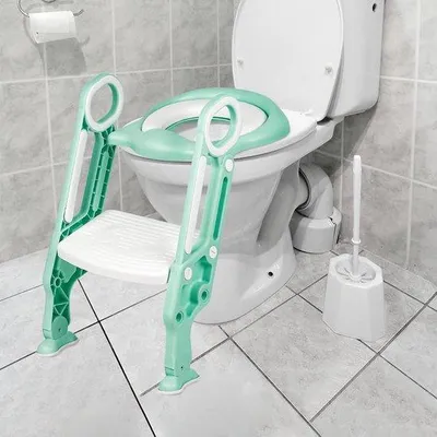 Produktbild von Toilettentrainer mit Aufstiegshilfe und Griffen - Höhenverstellbar und Zusammenklappbar