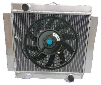 Productafbeelding van Aluminiumradiateur, 3 rijen, kernafmetingen 420mm x 360mm x 70mm, totale afmetingen 500mm x 460mm x 70mm, inlaat-/uitlaatdiameter 30mm, compatibel met Ford Escort Mk1 Mk2 RS2000 (1968-1980)