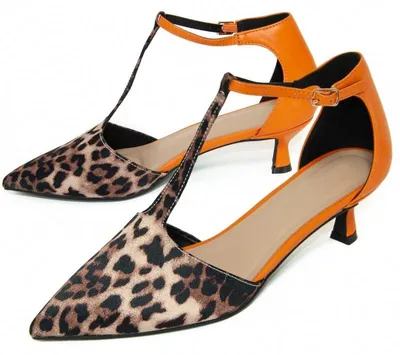 Produktbild von Montevita Zweifarbiger High Heel mit geschlossener Ferse und Spitze