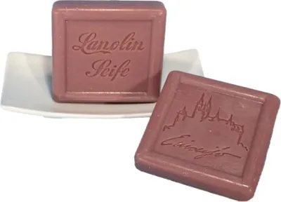Produktbild von 2x Lanolinseife Japanische Pflaume mit Motiv Doppelpack