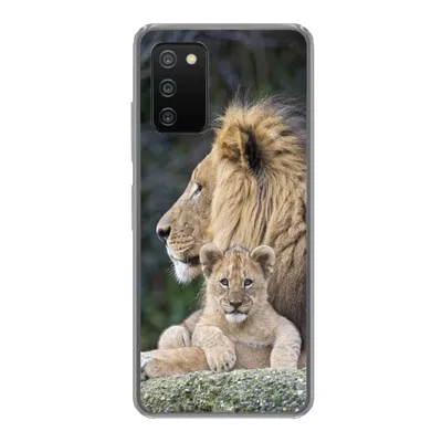 Produktbild von MuchoWow® Handyhülle Schutzhülle Hülle für Samsung Galaxy A03s Erwachsener Löwe mit Jungtier Silikon Softcase Handy Hülle - Schutz