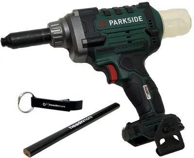 Produktbild von PARKSIDE® Akku-Blindnietsetzgerät PABNSG 20-Li inkl. HEADNMORE® Zimmermannsbleistift und Schlüsselanhänger
