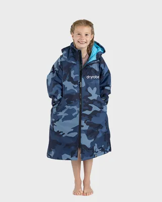 Zdjęcie produktu dla DRYROBE Advance z długim rękawem dla dzieci, wzór kamuflażowy, kolor niebieski, rozmiar 5–9