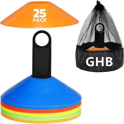 Produktbild von Famanu Trainingskegel Set (25 Stück) - Flexible Markierungskegel mit Halter und Tragetasche