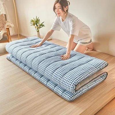 Imagen del producto de Colchón de tatami plegable japonés, colchón para dormir japonés tipo futón, colchón para el suelo, cama plegable, colchón de camping portátil, alfombra antideslizante para el suelo, sofá cama, 004, 180x200 cm