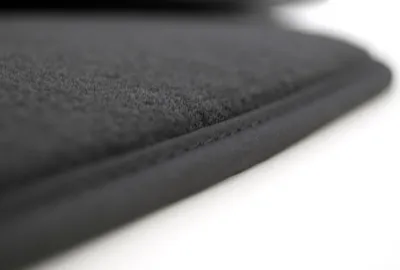 Produktbild von Fahrermatte einzeln passend für Audi A6 S6 RS6 C6 4F  Velours Fußmatte, Anthrazit