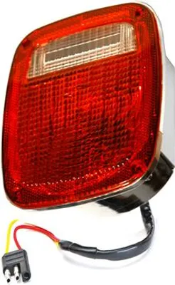 Zdjęcie produktu dla Lampa tylna prawa US Chromowana obudowa Jeep CJ 76-86