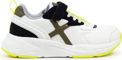Image de Munich Sneakers 8890120 in White color size 33