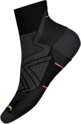 Produktbild von Smartwool Run Zero Cushion Ankle Socken Schwarz EU 38-41 Frau Schwarz EU 38-41