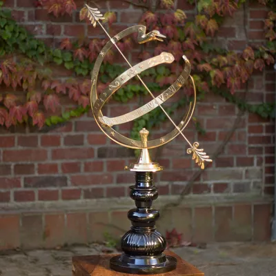 Produktbild von Astrologische Sonnenuhr, Parkdeko, Landhaus Gartenuhr aus Messing, Schattenuhr
