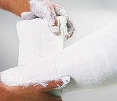 Produktbild von Cellona Gipsbinde 6cm x 2m, 10 St BIN