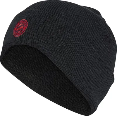 Produktbild von Adidas Bayern Munich Woolie IX5694 cap Pullunder adidas Größe: OSFM,