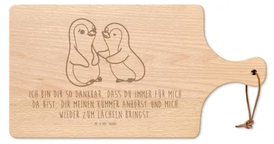 Produktbild von Mr. & Mrs. Panda Holzbrett Pinguine trösten - Transparent - Geschenk, für Freundin, Frauen, Hochzeitstag, Käsebrett, Partner, Mitbringsel, schneidbrett, Brett