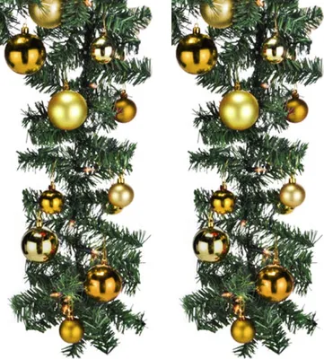 Produktbild von XXL LED Tannengirlande 810cm mit 100 LED inkl. 60 Stück Baumkugeln