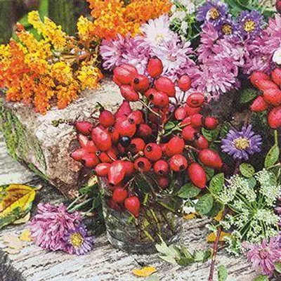 Produktbild von 20 Servietten Rosehip - Hagebutten und Blumen 33x33cm