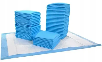 Immagine prodotto di Tappetini assorbenti per l'addestramento dei cani, taglia XL - Pannolini per cuccioli, 60 x 90 cm - Altamente assorbenti - Antiscivolo - Pannolini usa e getta per la pipì - Confezione da 50 pezzi