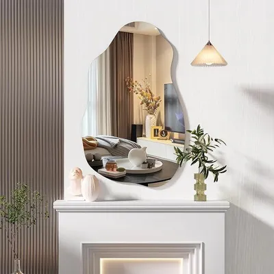 Productafbeelding van Asymmetrische wandspiegel, 50 x 80 cm. Decoratieve, unieke spiegel zonder lijst, geschikt voor slaapkamer, badkamer, woonkamer of hal. Moderne wanddecoratie
