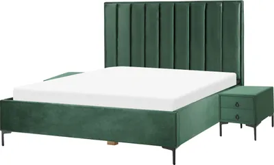 Produktbild von BELIANI Bett mit 2 Nachttischen Dunkelgrün Samtstoff Gesteppt mit Hohem Kopfteil Bettkasten Lattenrost 180x200cm Hochklappbar Schlafzimmer Komplett Set