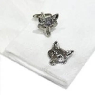 Imagen del producto de Pimantas con forma de cabeza de zorro, hechas de estaño, diseño único, para camisas
