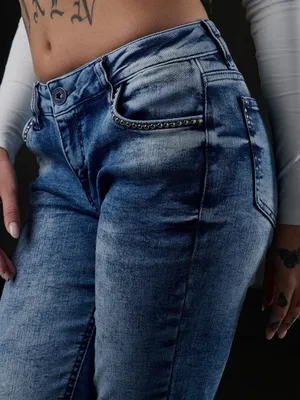 Produktbild von WD459 Damen Slim-Fit-Jeans im modernen Look