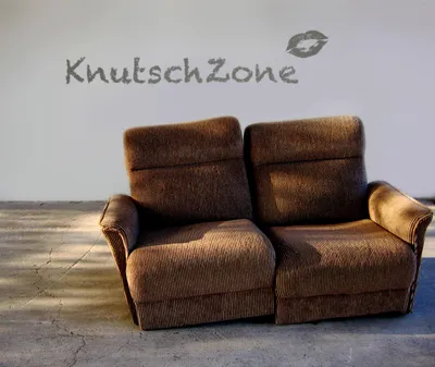 Produktbild von Wandtattoo - Knutschzone - Größe 100 x 70 cm
