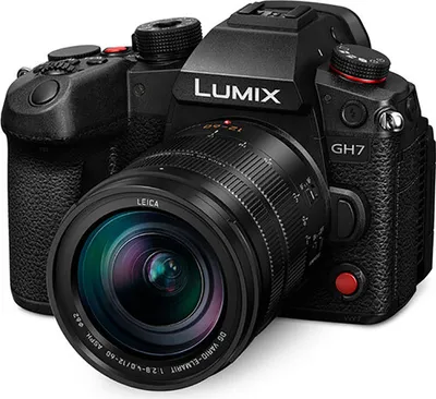 Image de PANASONIC LUMIX GH7 Noir + 12-60 f/2.8-4