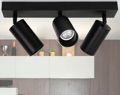 Produktbild von Clanmacy LED Spotleuchte schwenkbar Wandleuchte Deckenleuchte für Wohnzimmer, Küche, Esszimmer Einzelkopfstrahler 3x GU10 Fassung