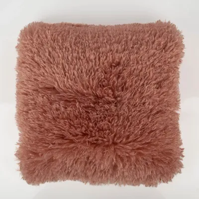 Produktbild von Kuschelkissen Frieda Flokati Schaffell-Optik altrosa 45x45cm
