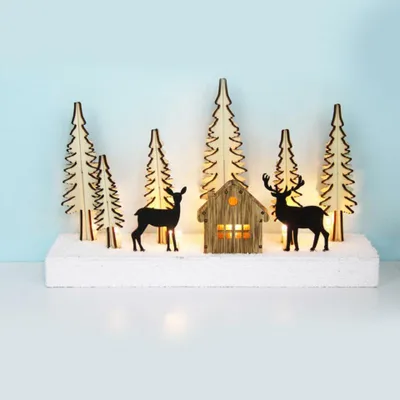 Produktbild von ACA Beleuchteter Holzbaumschmuck mit 10 LEDs, batteriebetrieben (2 AA), Schutzart IP20, 26 x 7,5 x 16 cm, X05101118