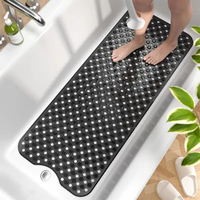 Obrázek produktu pro Protiskuzová podložka do vany, rozměry 101 x 40 cm, černá barva, bez BPA, odolná proti plísním, lze prát v pračce
