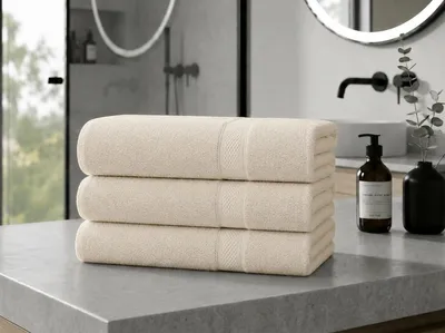 Zdjęcie produktu dla Ręcznik CLARYSSE ELEGANCE 60x110 cm kremowy, 100% bawełna, Obraz wygenerowany przez AI