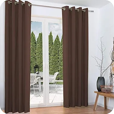 Productafbeelding van PromoHome® 2 thermische gordijnen met oogjes - bruin - 140 x 245 cm per paneel - isolerend en verduisterend - set van 2