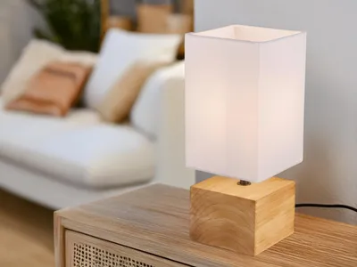 Produktbild von Kleine LED Tischleuchte 1 flammig Holzfuß & Stofflampenschirm Weiß Höhe 30cm